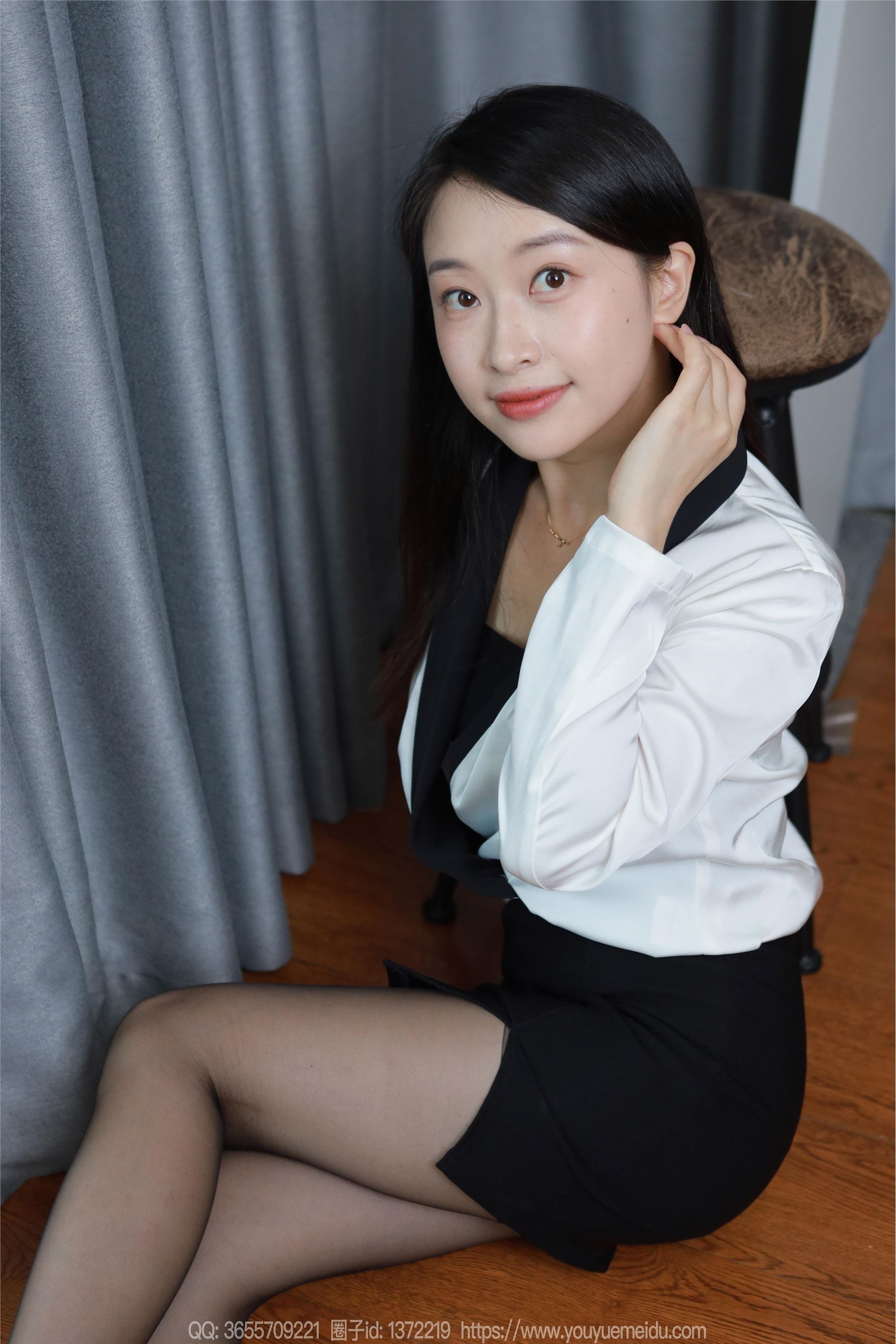 IESS异思趣向  2024.09.08 丝享家 1840 小婕《黑白职业装（下）》